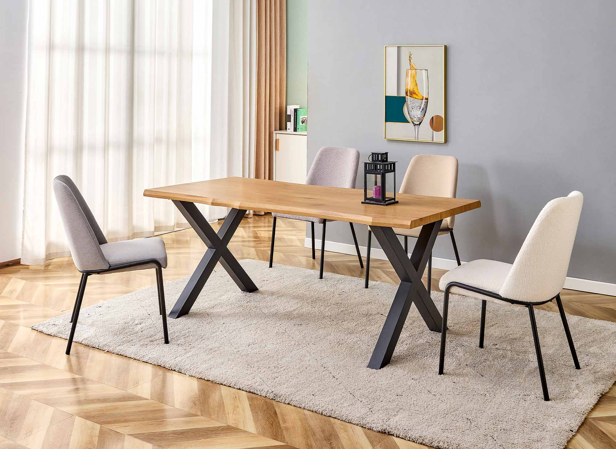 Rechteckiger Esstisch ELIANA aus Holz und schwarzem Metall