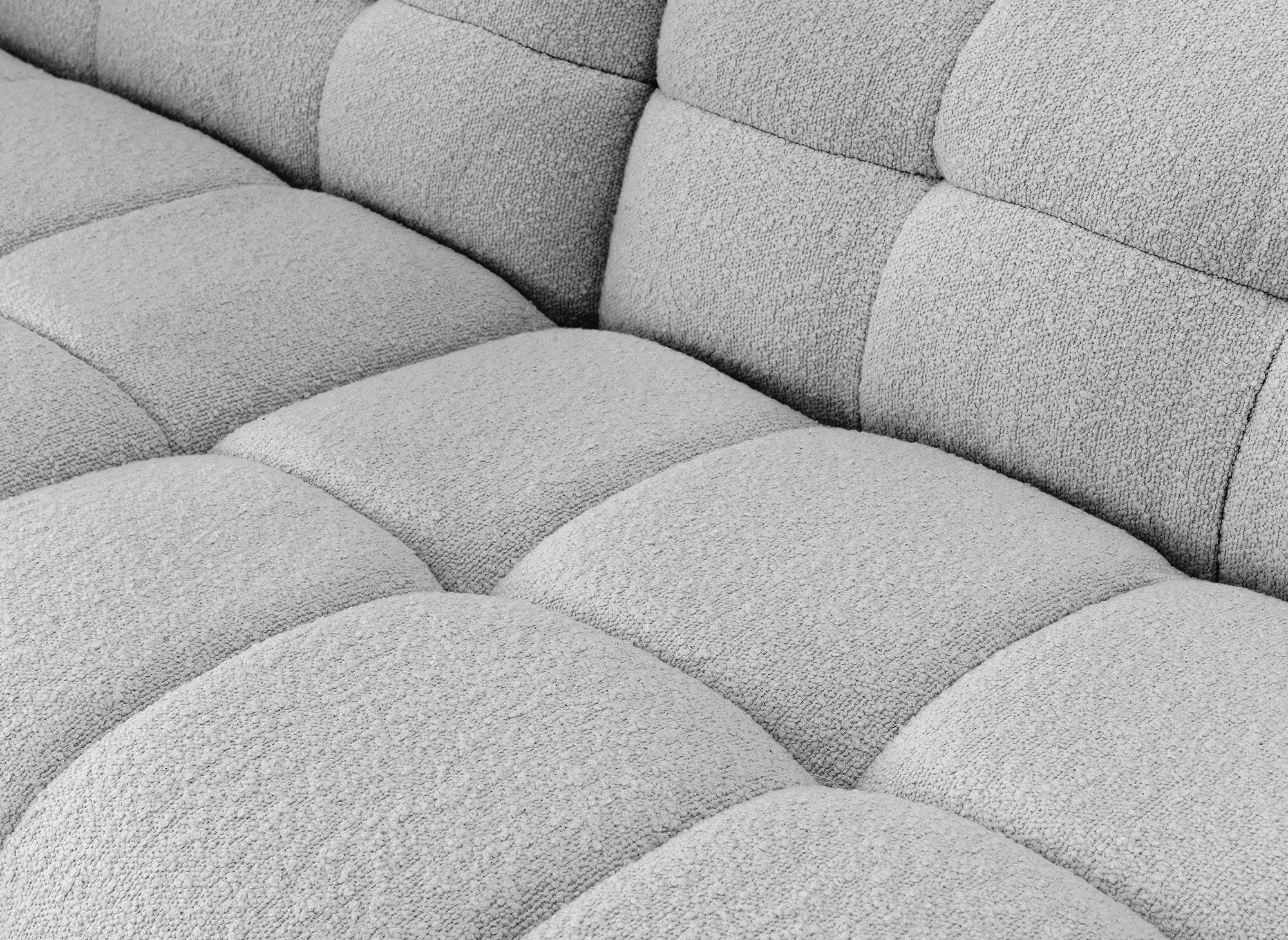 Ecksofa BELLA in grauem Schaffell-Effekt – linke Ecke