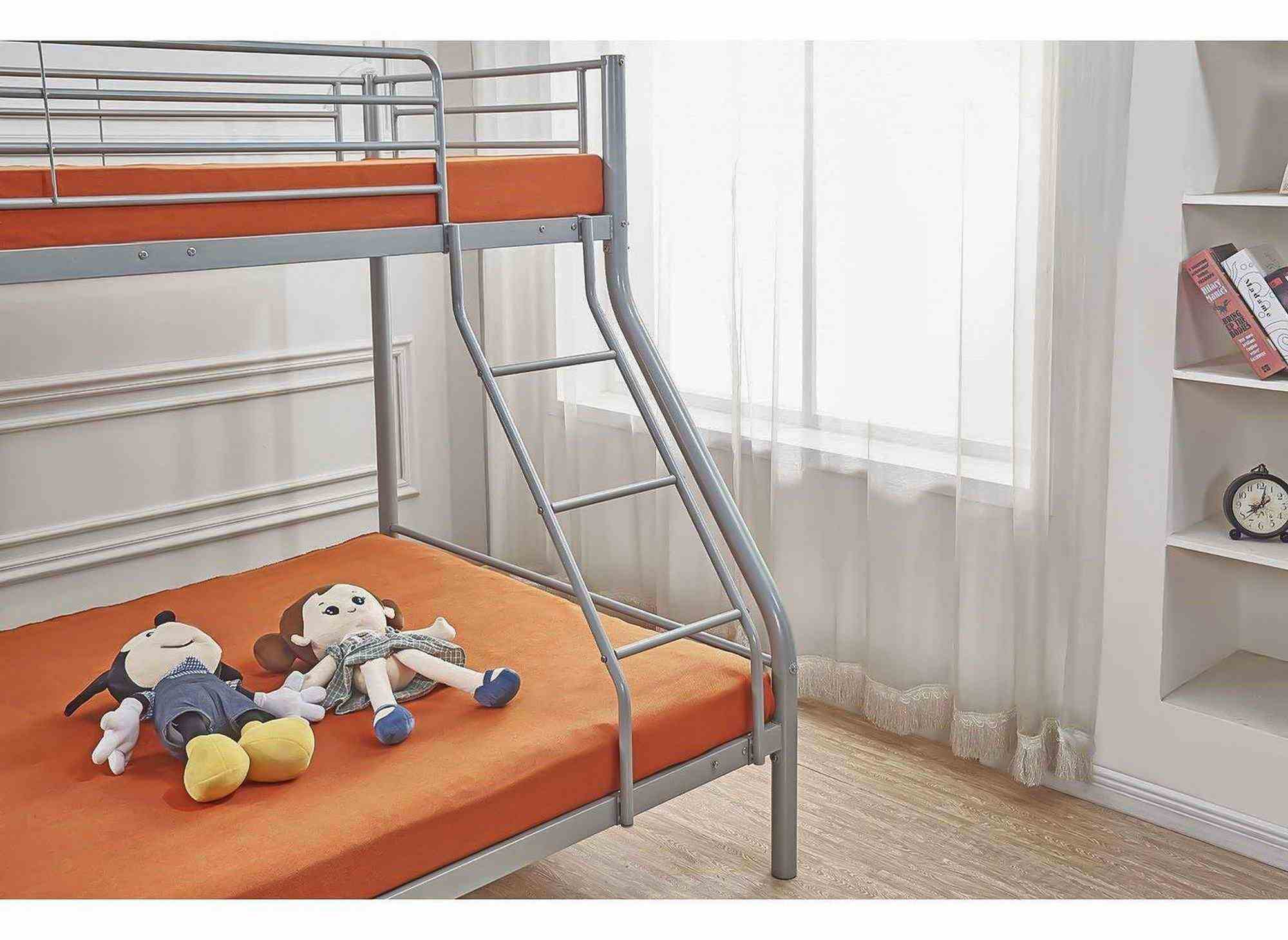 TRINITY 3-Sitzer-Etagenbett aus grauem Metall 90 x 190 cm und 140 x 190 cm