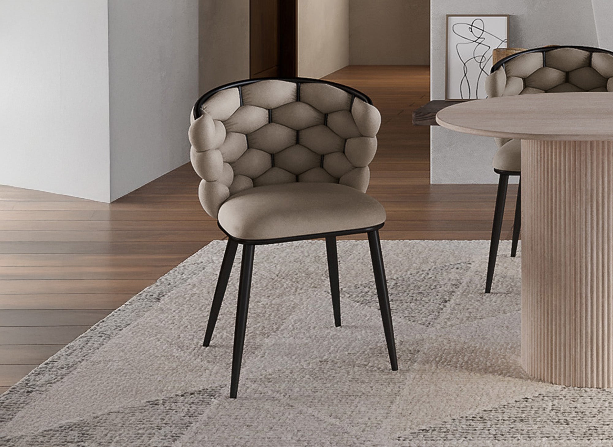 2er-Set taupefarbene Samtstühle mit schwarzen Metallbeinen CECILE
