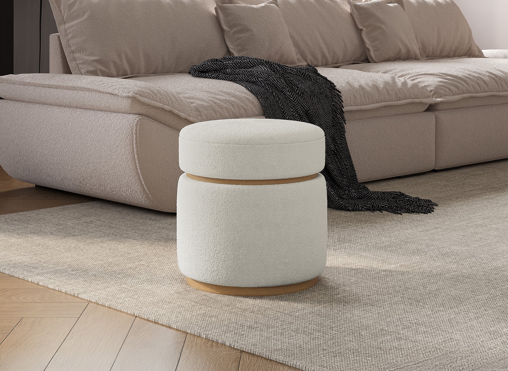 DIVA Designer-Pouf aus ecru-weißem Stoff in Schaffelloptik und hellem Holz