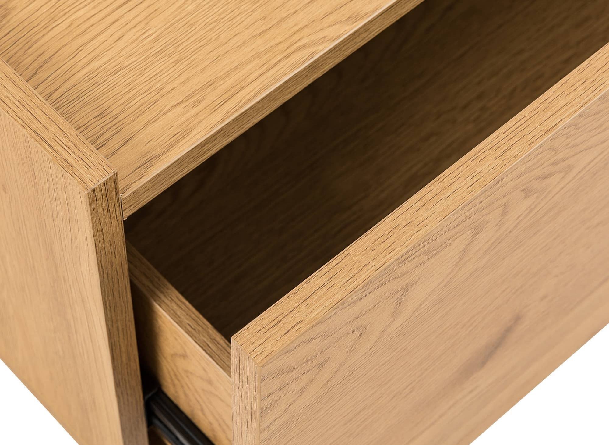 SACHA eichenfarbener Couchtisch aus Holz mit 2 Schubladen