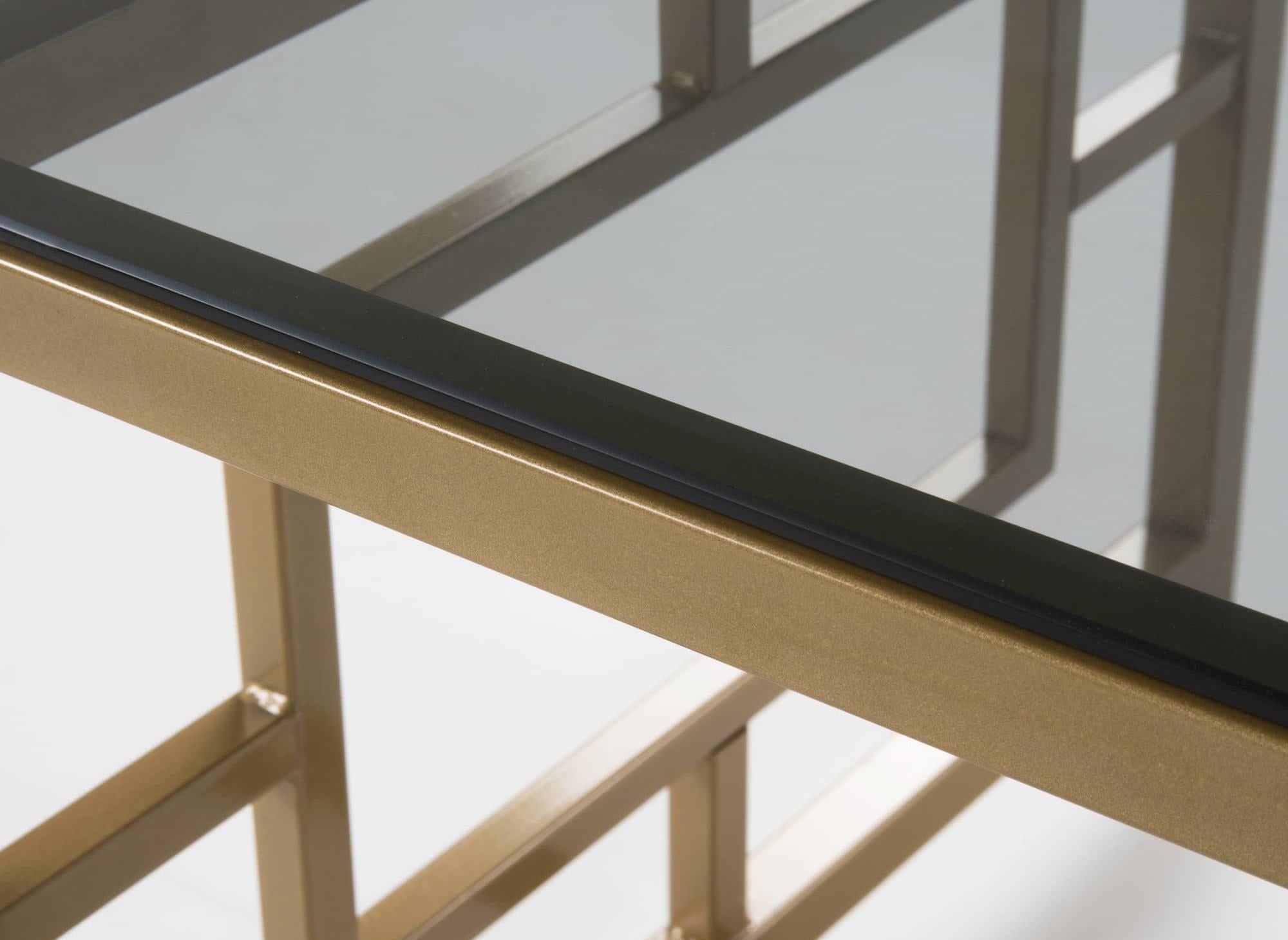 Rechteckiger Designer-Couchtisch PABLO aus schwarzem Glas und goldfarbenem Metall