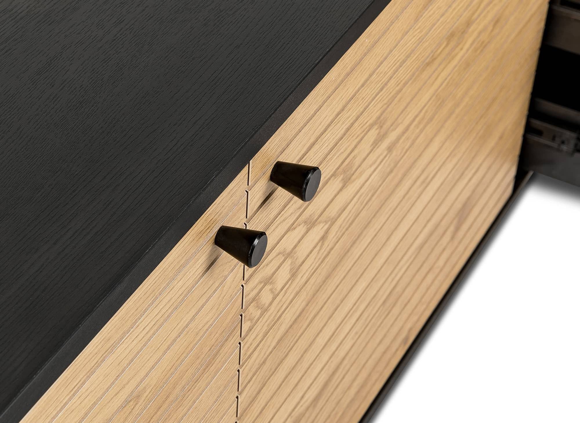 DARYL Sideboard mit 3 Schubladen und 2 Türen aus Holz und schwarzem Metall