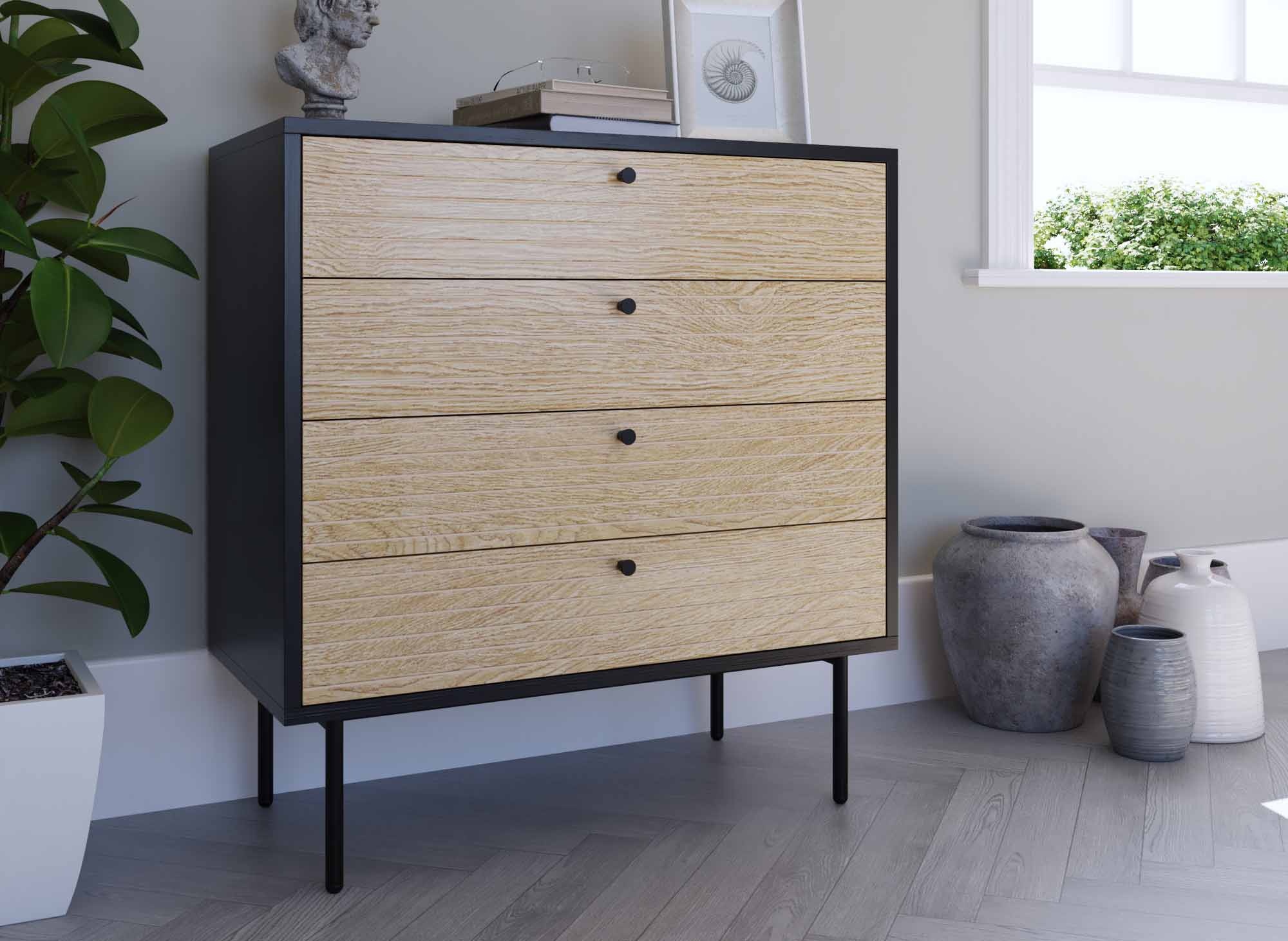 DARYL niedrige Kommode mit 4 Schubladen aus Holz und schwarzem Metall