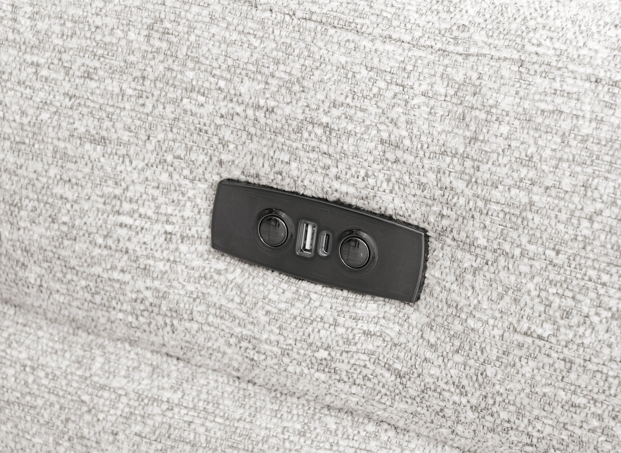 Elektrisches 3-Sitzer-Relaxsofa DAVY aus beigem Bouclé-Stoff