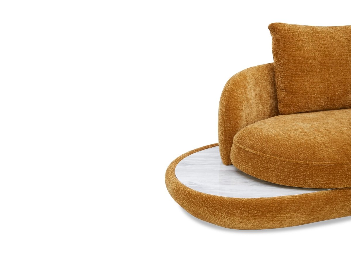 Canapé 4 places en velours tissé moutarde DARIUS - DécoInParis