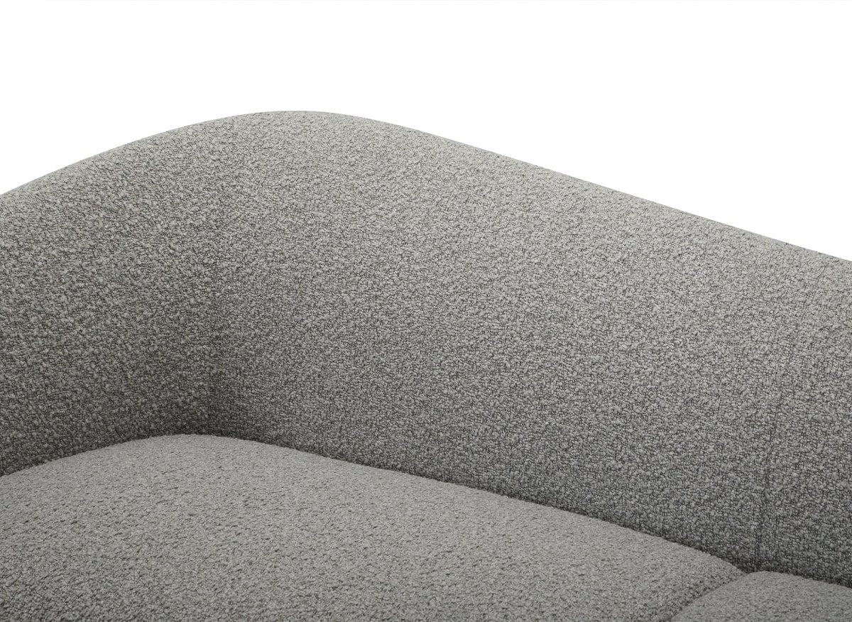 Canapé fixe 3 places en tissu effet peau de mouton gris clair LEXIE - DécoInParis