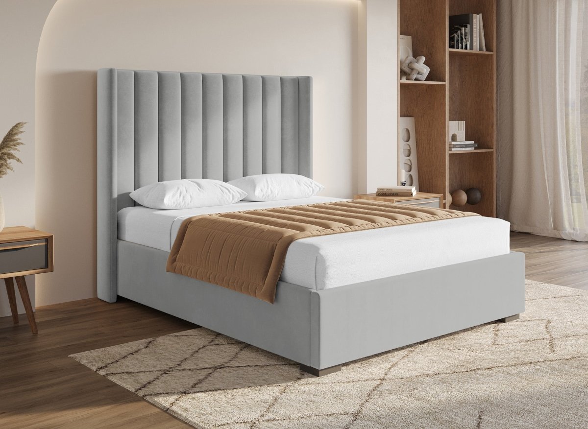 Lit coffre en velours gris 140x190 cm ALENA - DécoInParis