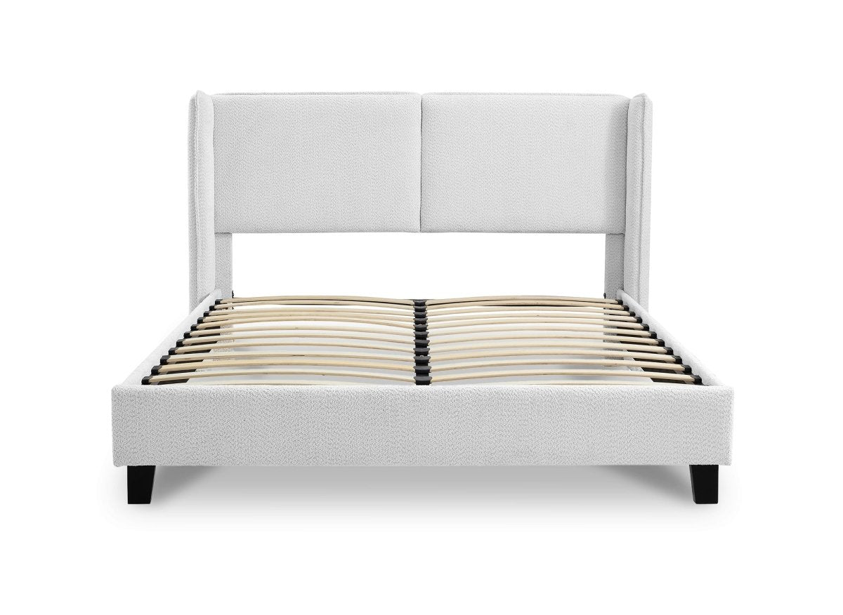 Lit double en tissu effet peau de mouton gris clair 180x200 cm KAYDEN - DécoInParis