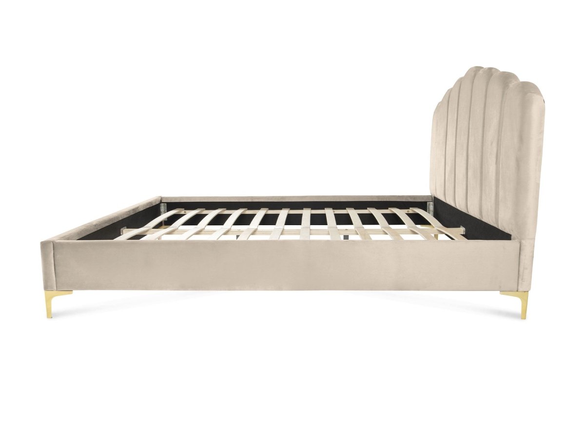 Lit double en velours beige 160x200 cm MARION - DécoInParis