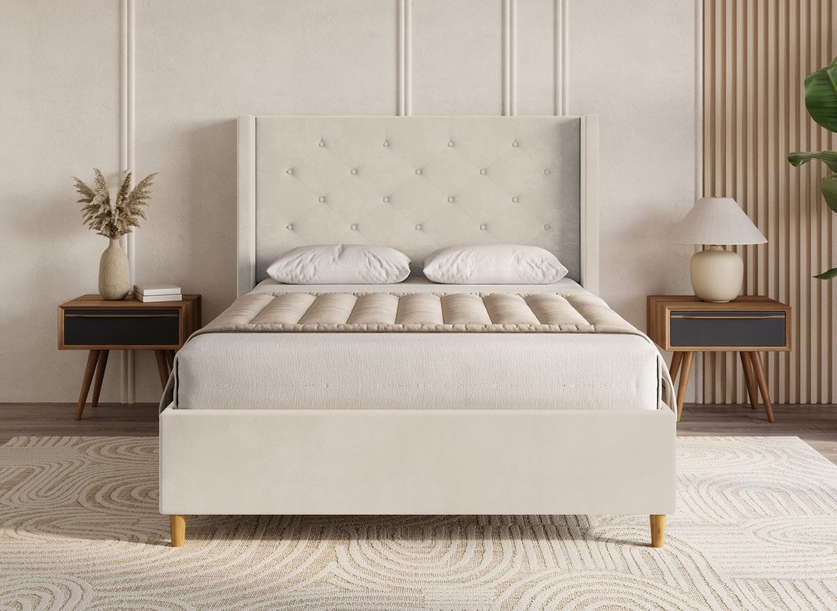 Lit double en velours capitonné beige MAREVA 160x200 cm - DécoInParis