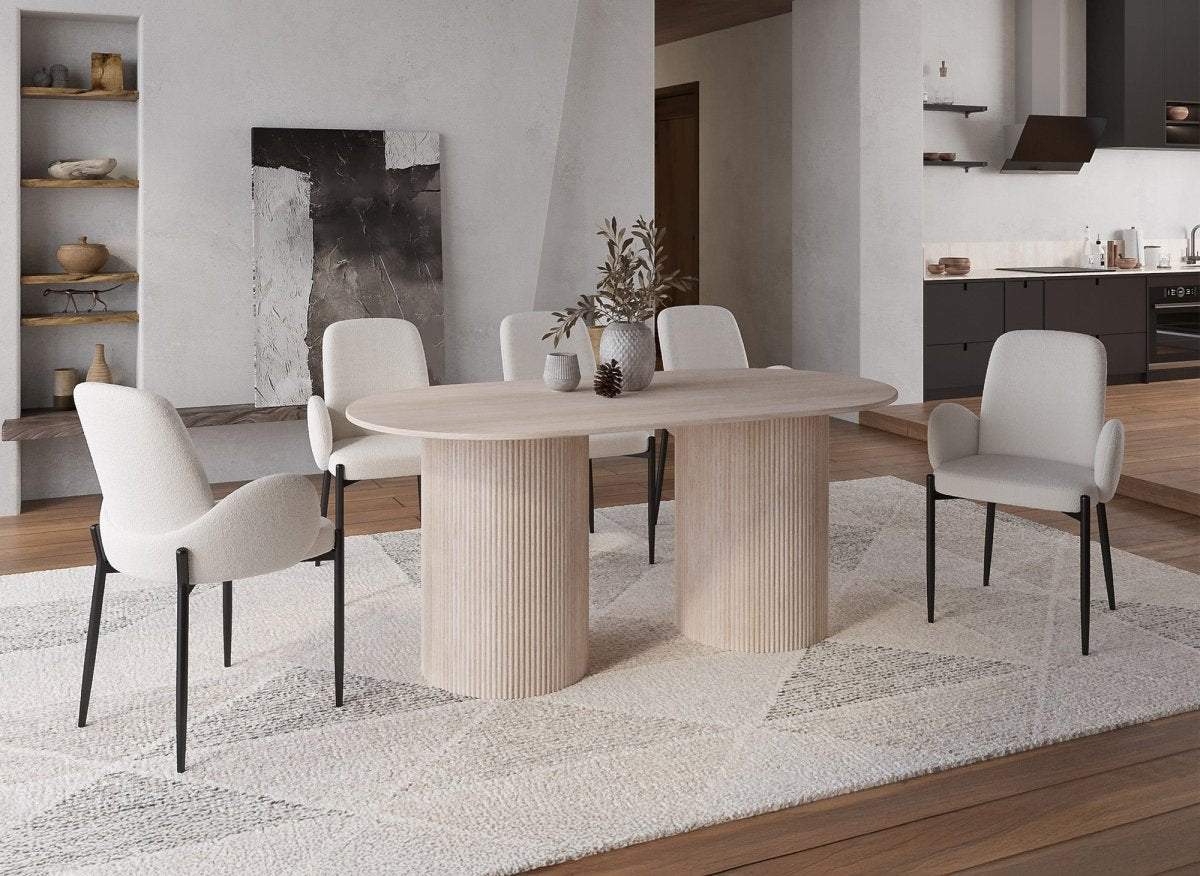 Table à manger ovale en marbre composite beige 6 personnes DHARA - DécoInParis
