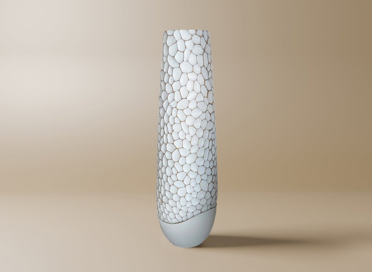 Vase décoratif en résine blanc H62 cm LOUMA - DécoInParis