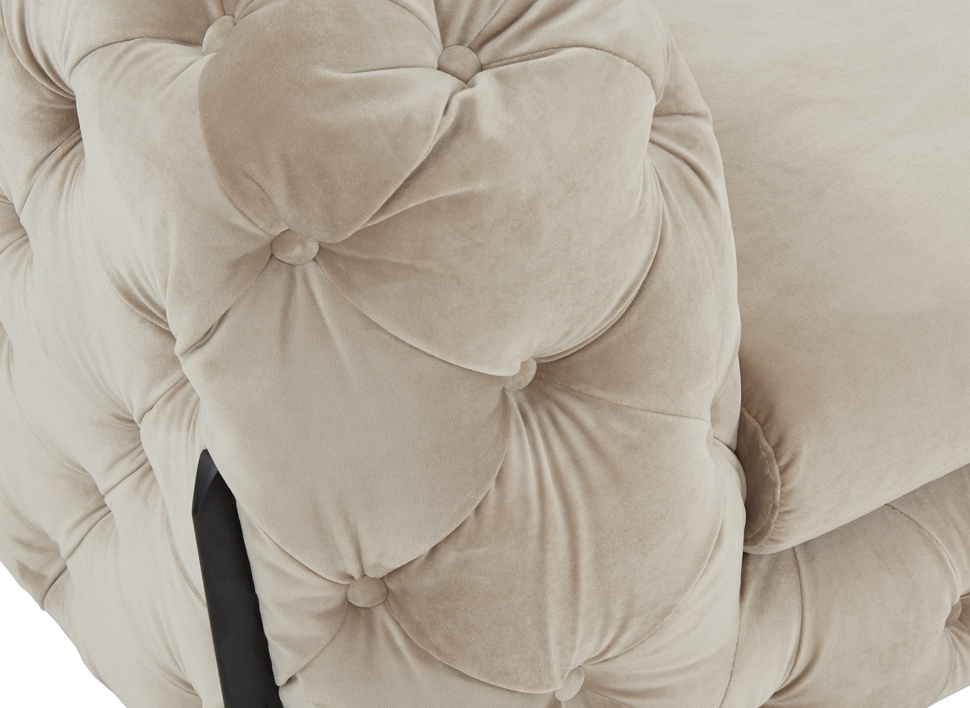 CARMEN 2-Sitzer gepolstertes Chesterfield-Sofa aus beigefarbenem Samt