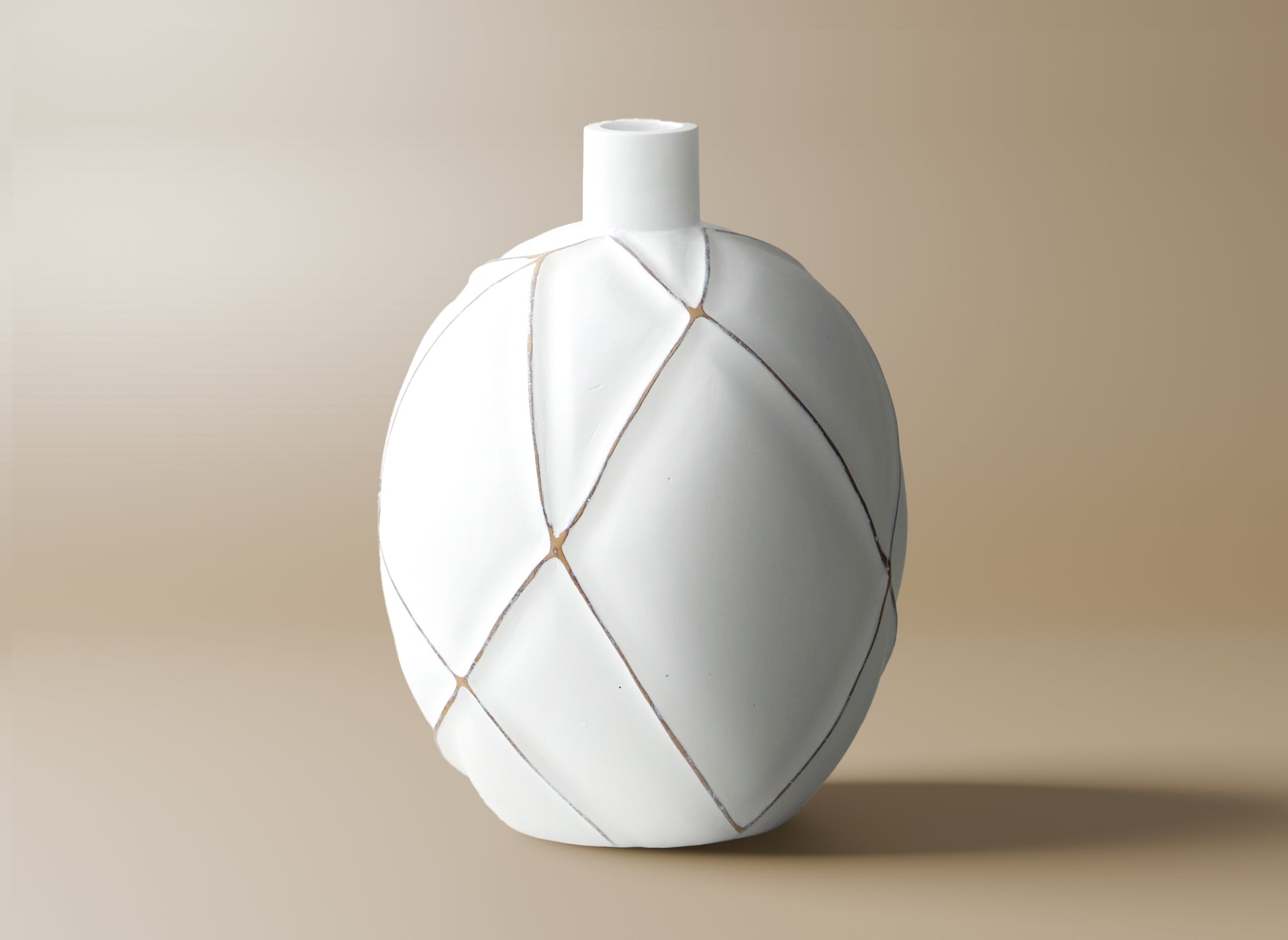 Weiße Polyresin-Kugelvase H25 cm LUNA