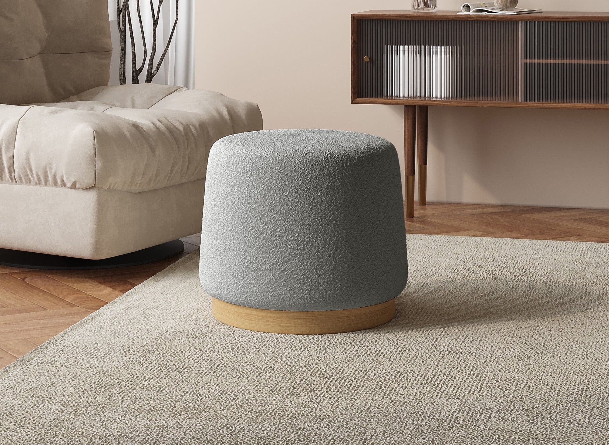 MELIA Designer-Pouf aus grauem Stoff in Schaffelloptik und Holz