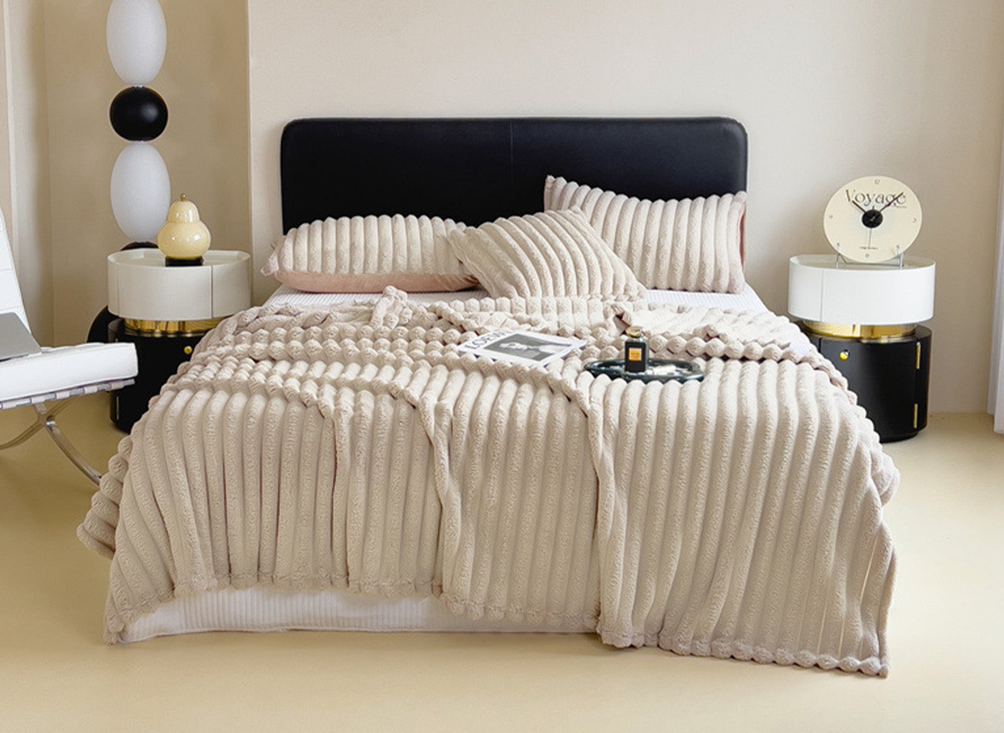 CARINO dicke Corddecke in Taupe 150x200 cm