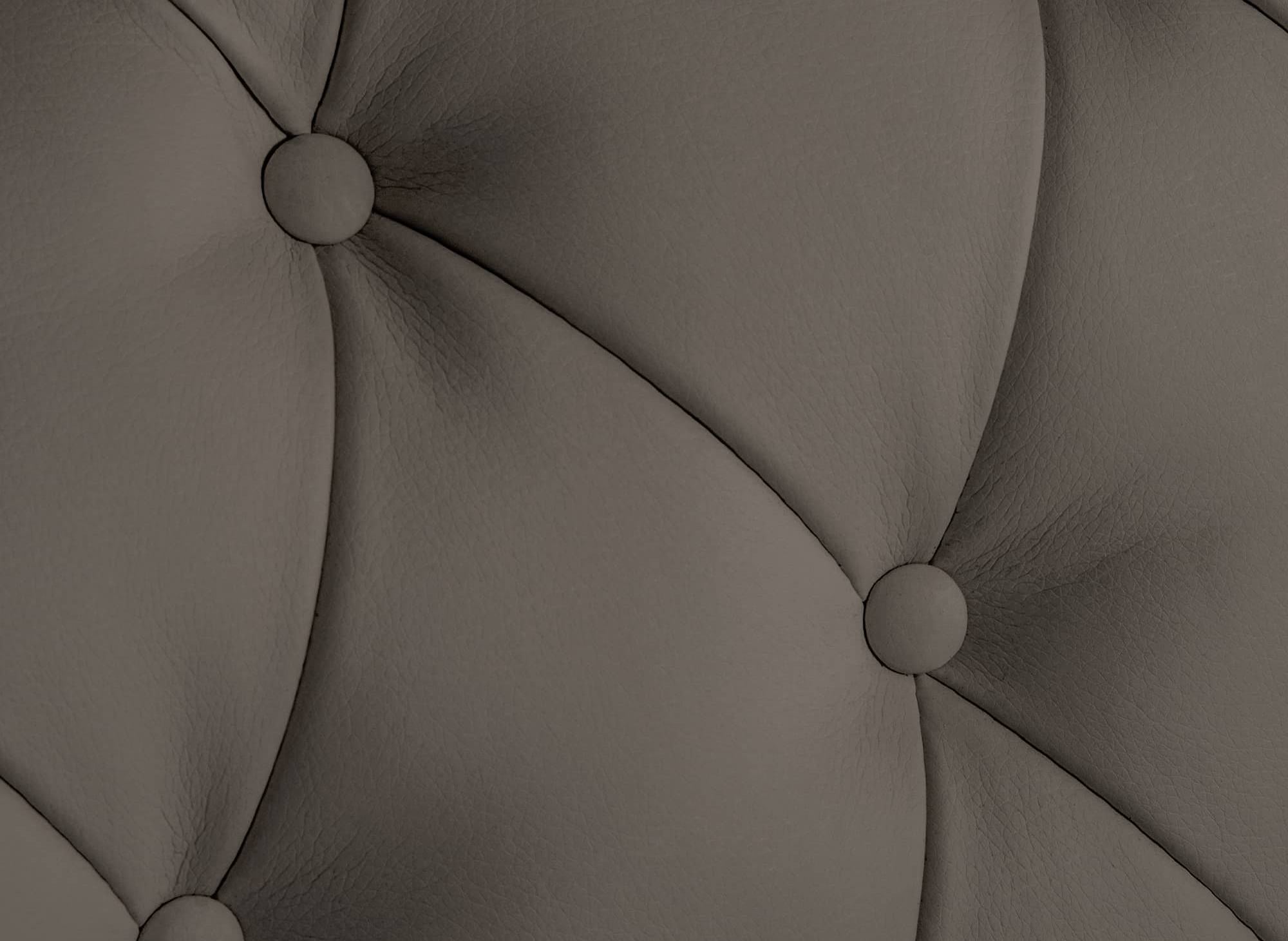 Chesterfield-Sessel aus taupefarbenem Kunstleder - WILSTON