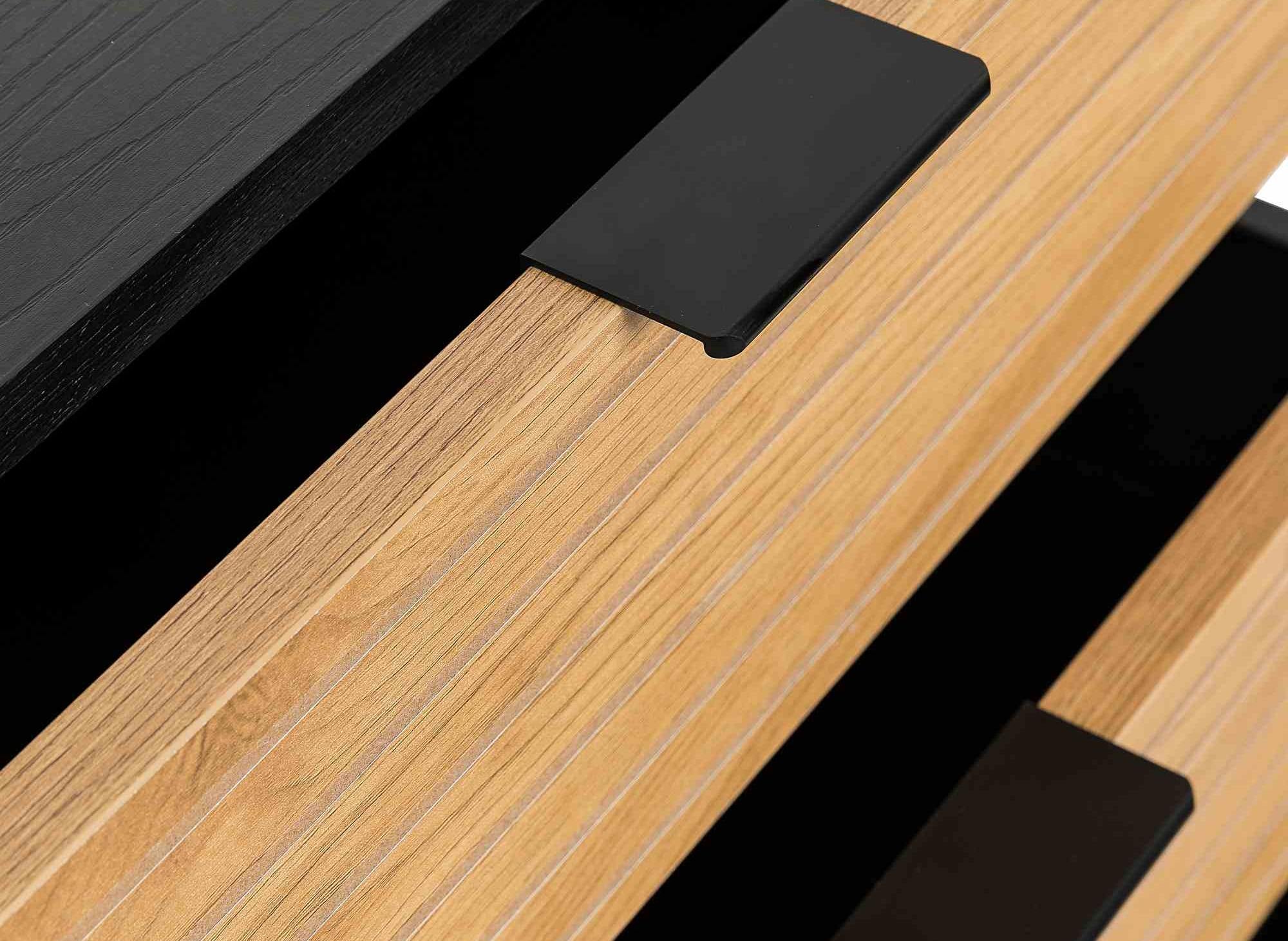 TISSIA Kommode mit 5 Schubladen aus hellem Holz und schwarzem Metall