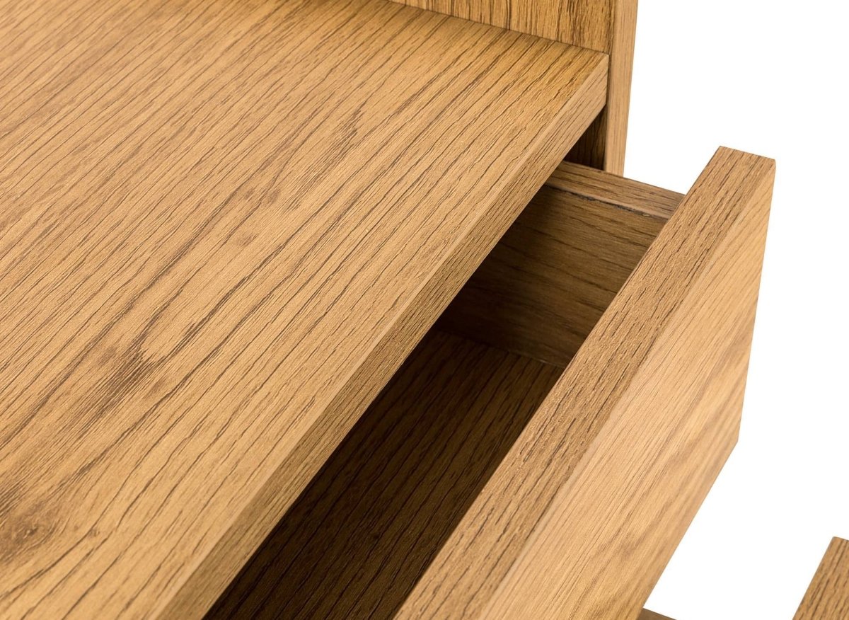 Commode 5 tiroirs en bois couleur chêne SACHA - DécoInParis