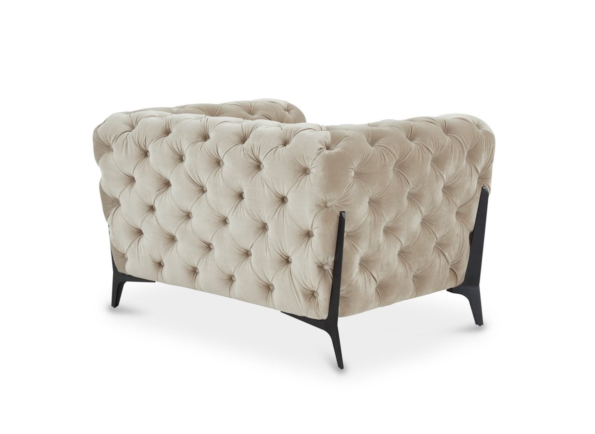 Fauteuil capitonné chesterfield velours beige CARMEN - DécoInParis