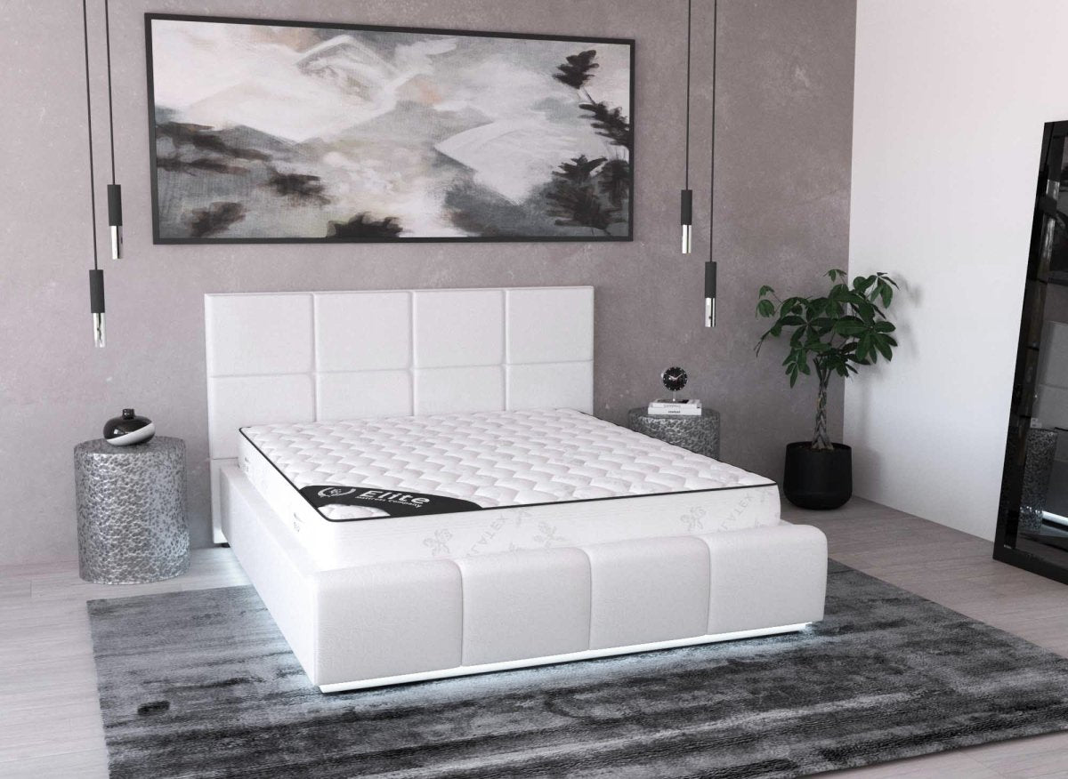 Lit coffre en simili cuir blanc avec LED 140x190 cm DIVINE - DécoInParis