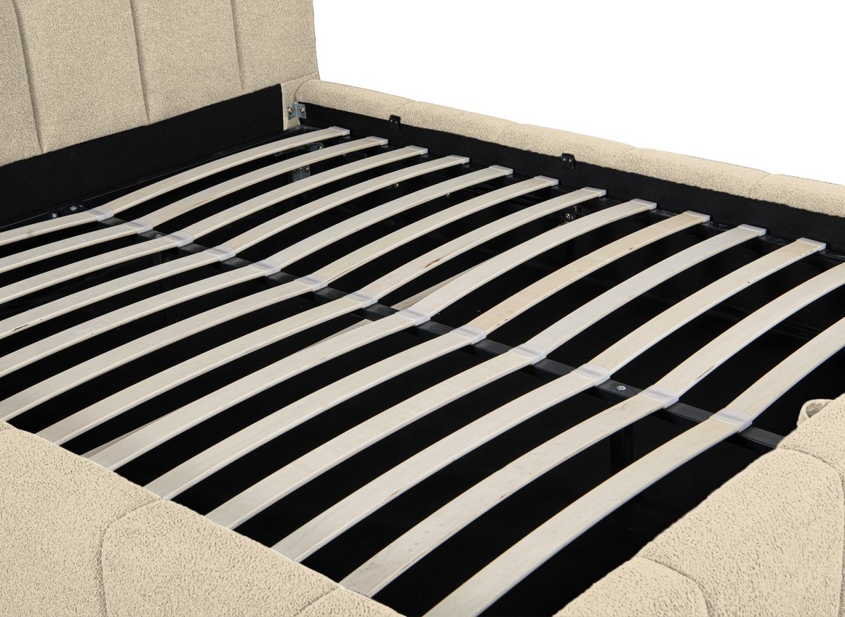 Lit coffre en tissu bouclette beige 160x200 cm MILIE - DécoInParis