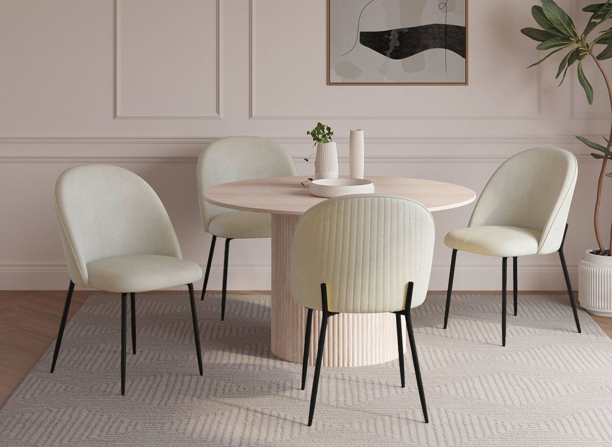 Lot de 2 chaises design en velours beige pieds noirs ARABEL - DécoInParis