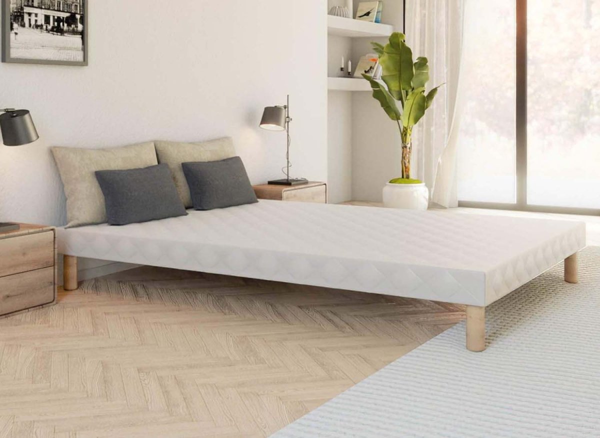 Sommier tapissier 140 x 190 cm + 4 pieds - DécoInParis